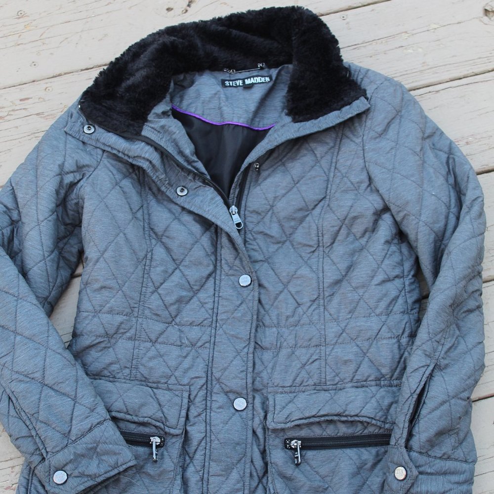 STEVE MADDEN Grey Jacket with Fur Collar Sz S